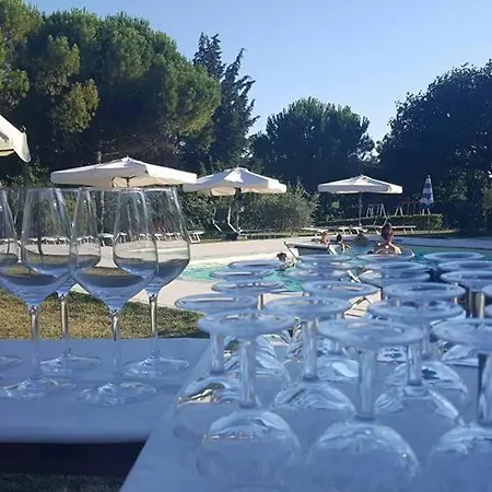 Κατάλυμα σε φάρμα Agriturismo Shanti House Morro dʼAlba